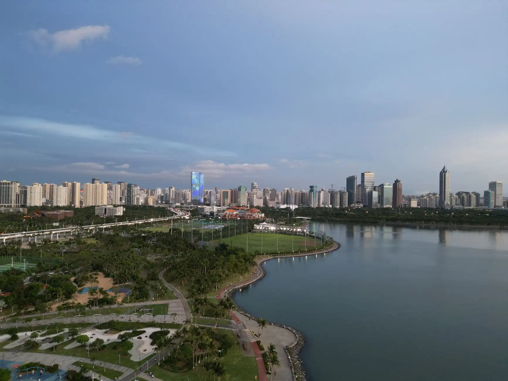 湖北地区园林绿化工程常用苗木品种及适应性分析