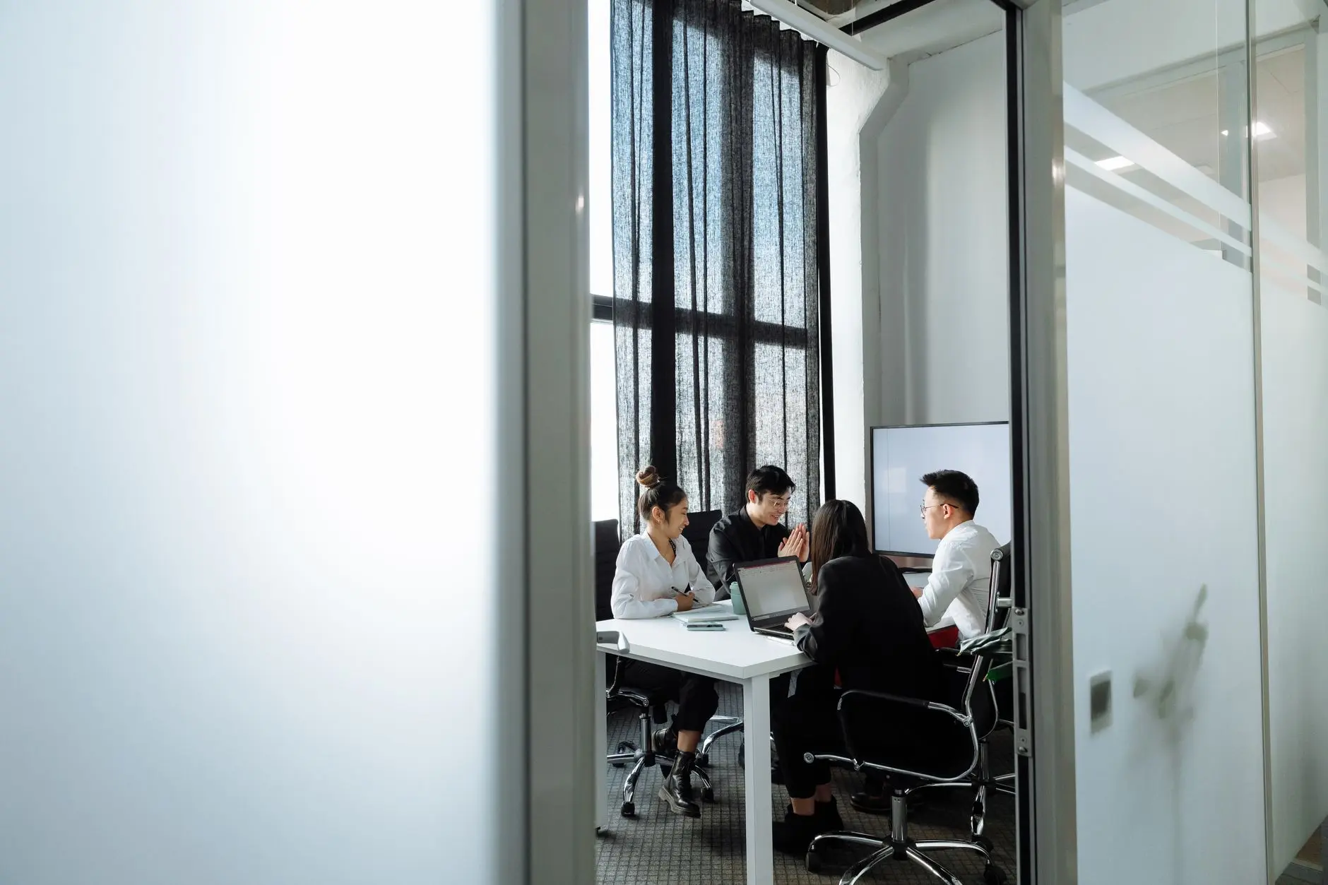 市政景观工程中园林绿化苗木选型与景观设计搭配要点