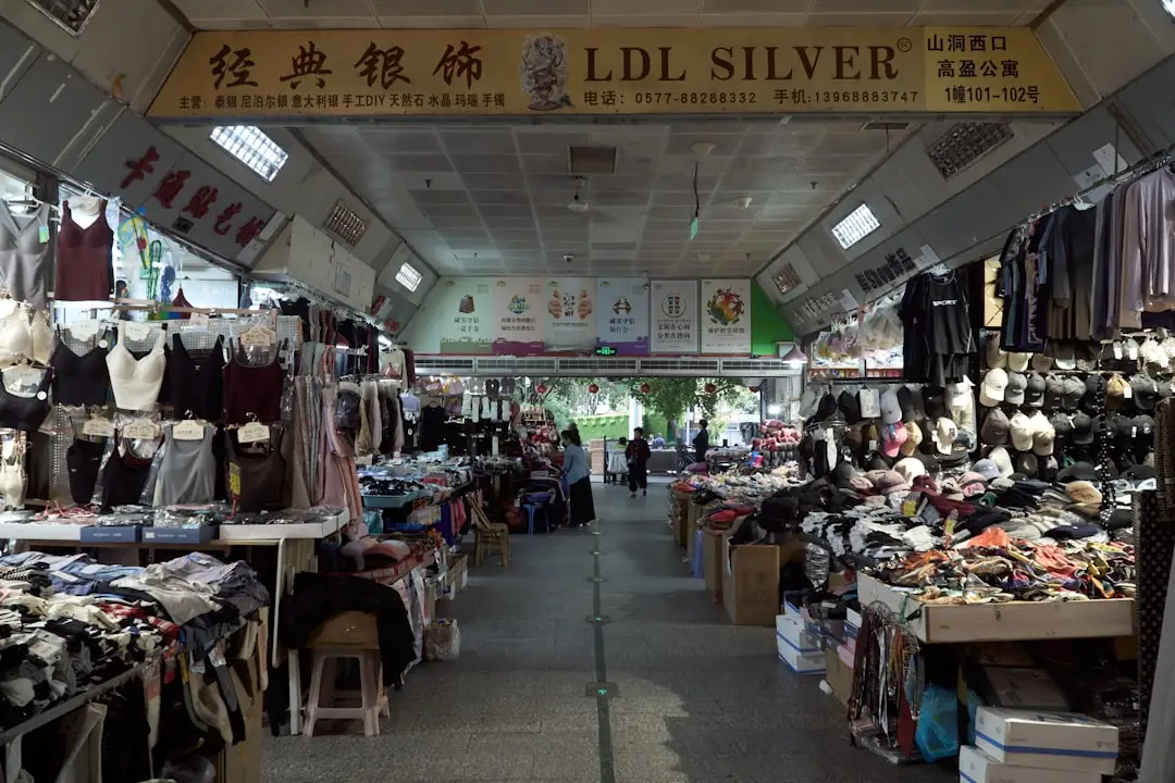 华中园林绿化工程中乡土树种的选择与应用趋势分析